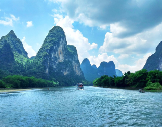 jalan jalan ke china tanpa tour Tour China 9D CHINA GUILIN - ZHANGJIAJIE (Gulin - Fenghuang - Zhangjiajie ) On 30 Dec 2023 By Batik Air (WH05)