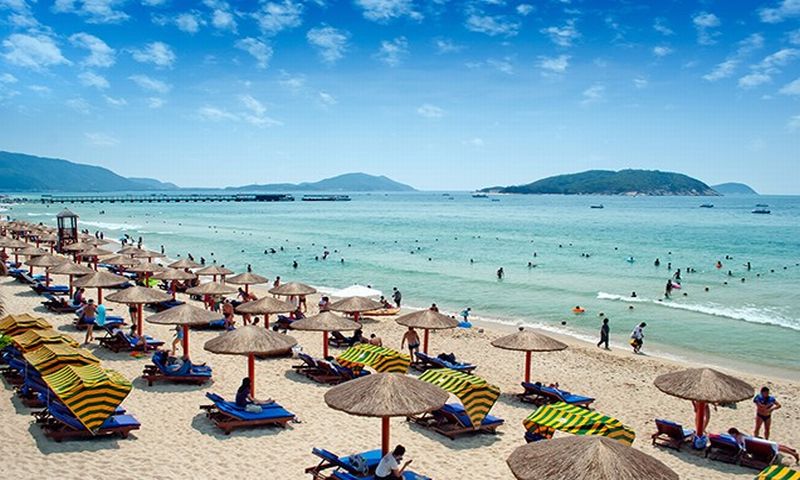 Image result for pantai hainan